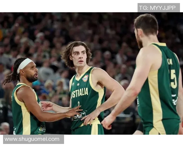 男篮世界杯精彩对决日本队迎战实力强劲的澳大利亚队
