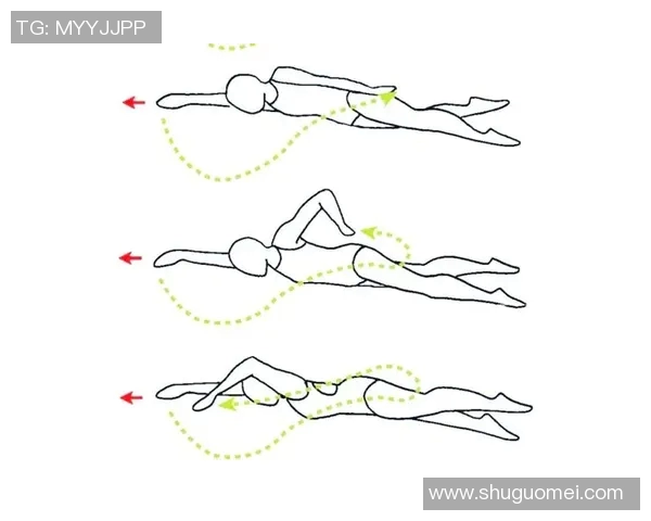 自由泳常见错误解析及改进技巧提升游泳效果